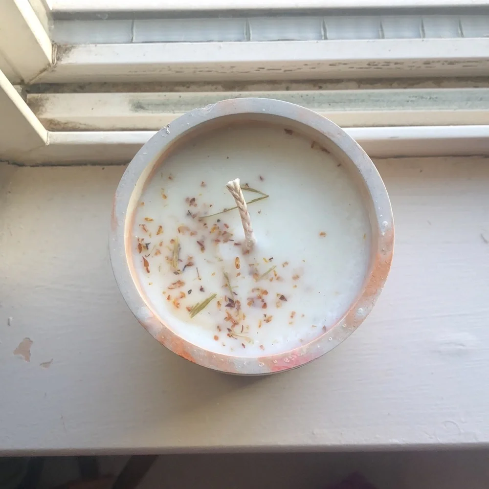 Handmade candle - Picture 2 of 4
